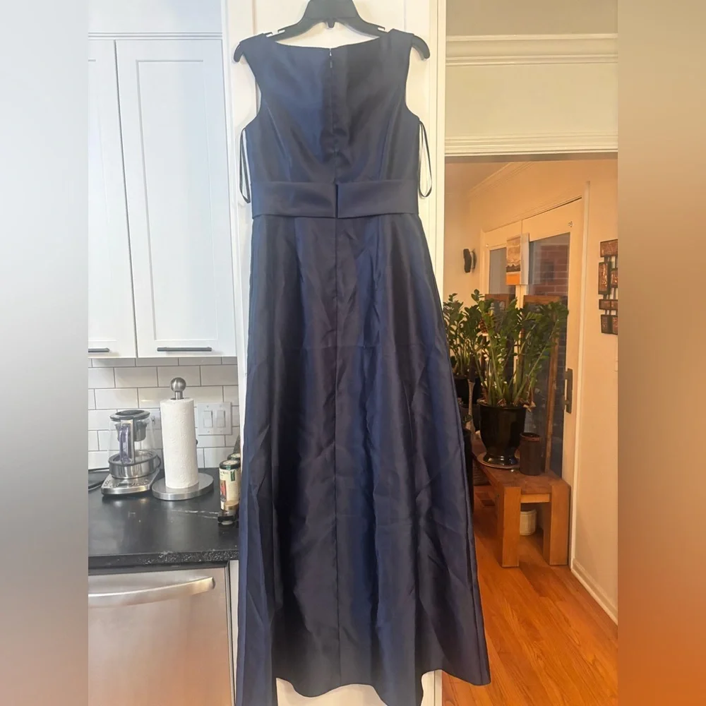 new Alfred Sung OFF-THE-SHOULDER DRAPED WRAP SATIN MAXI DRESS IN MIDNIGHT NAVY - Picture 5 of 7